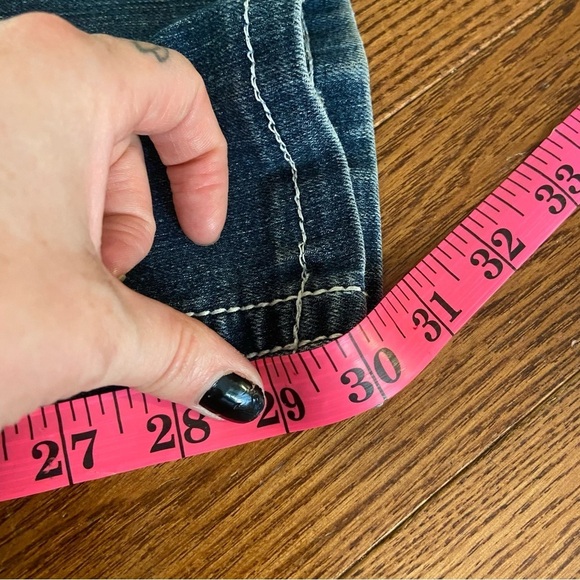 🛍️3/$30 7FAM (7 For All Mankind) women’s flared  jeans in size 8 - Picture 15 of 16